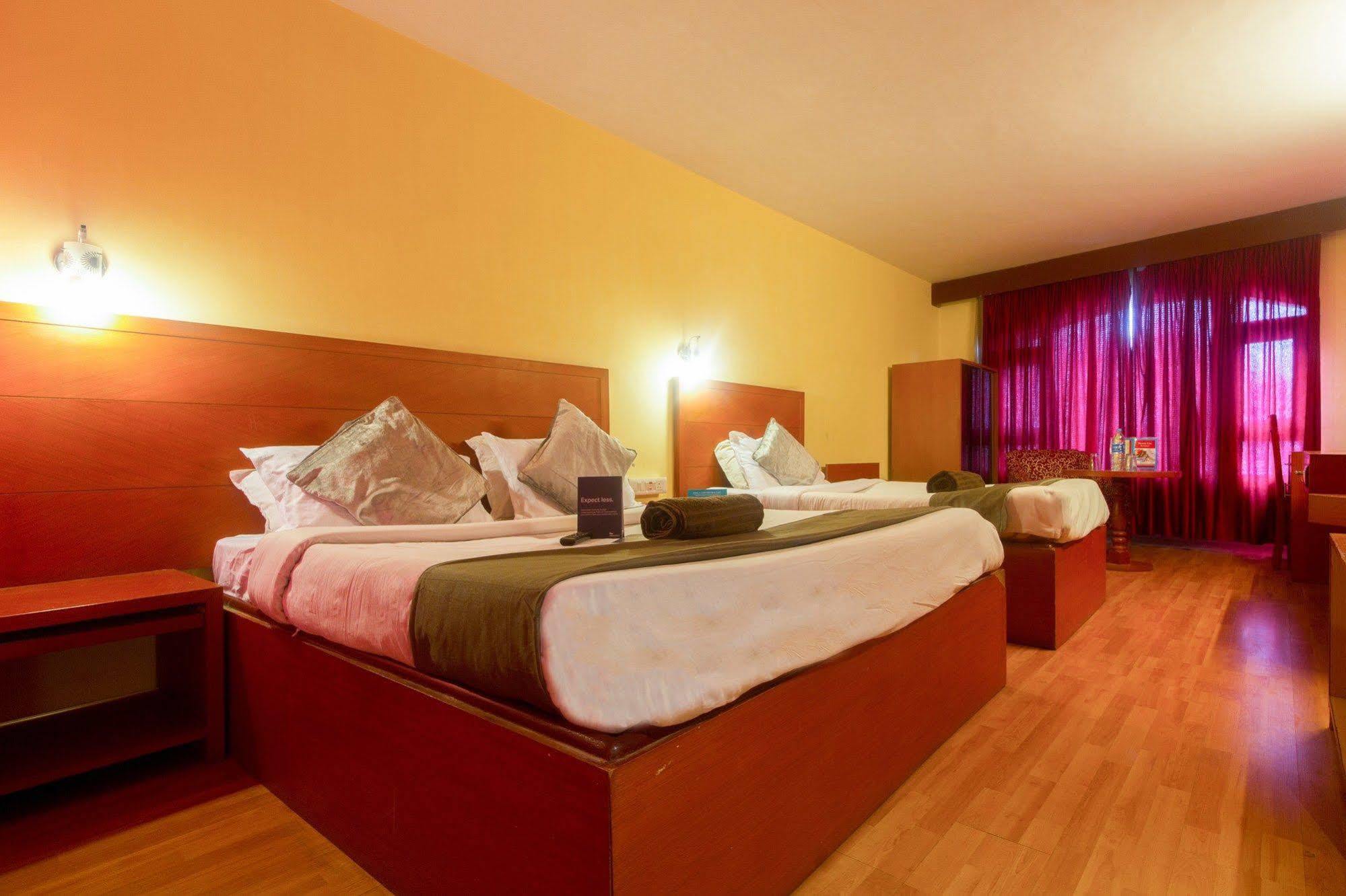 Fabhotel Khems Shoram Palace Road Ooty Exterior foto