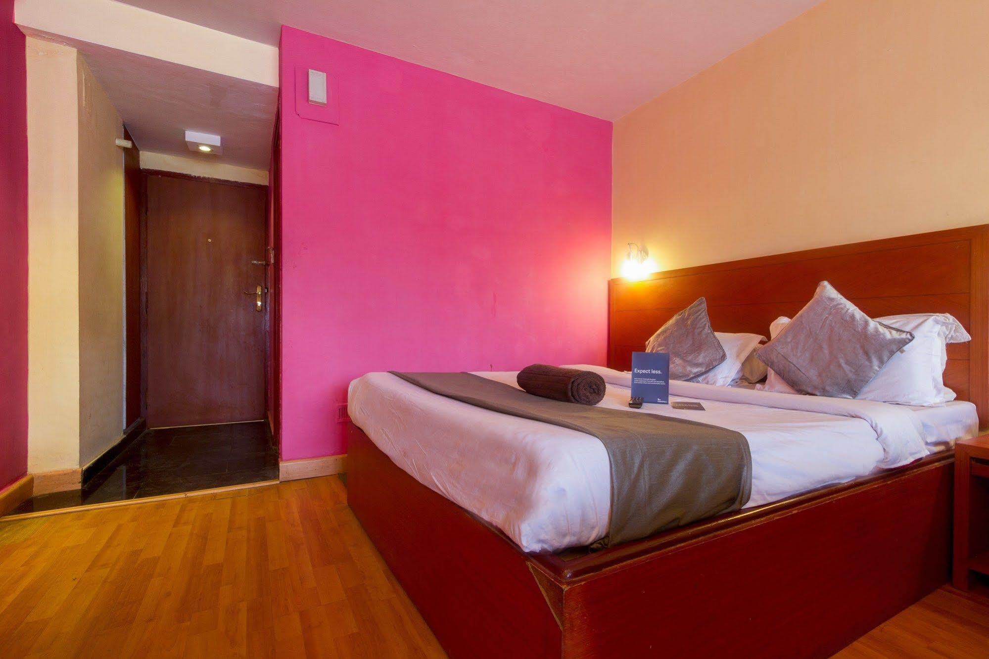 Fabhotel Khems Shoram Palace Road Ooty Exterior foto